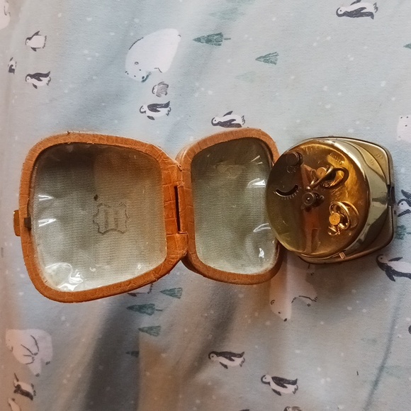 Vintage Linden travel clock/alarm - Picture 2 of 6